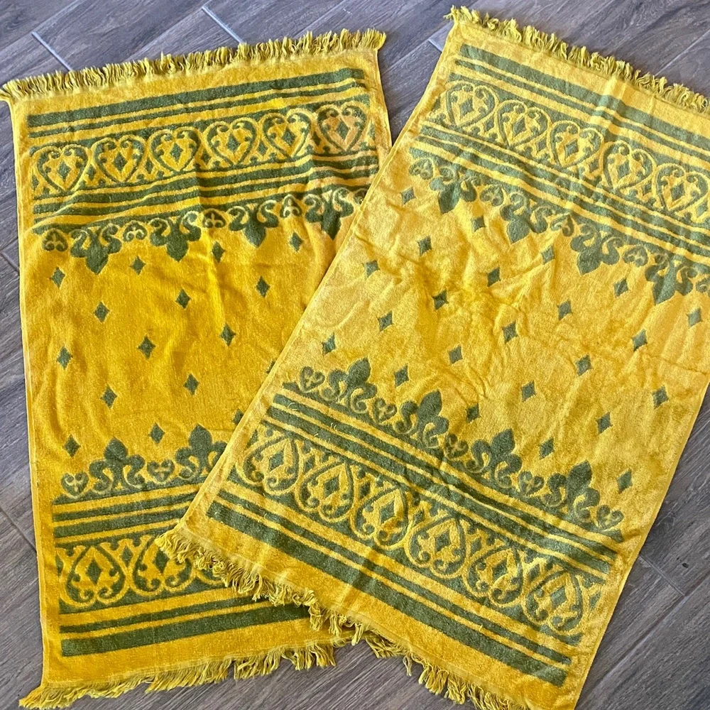 Yellow and Green Decorative Fringe Throw Blanket - Home Accents Vintage!